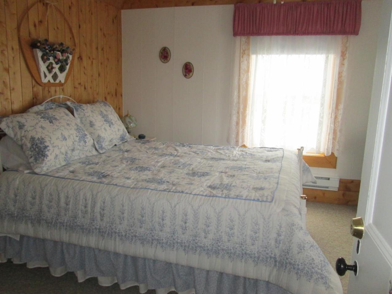 Gite Les Acres Tranquilles B&B Port-Daniel Екстериор снимка